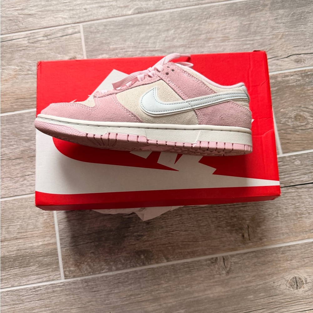 Nike Low Dunks
